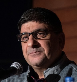 مصطفی مستور